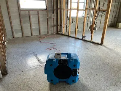 Air scrubber running on terrazzo after a flood cut in a Naples home